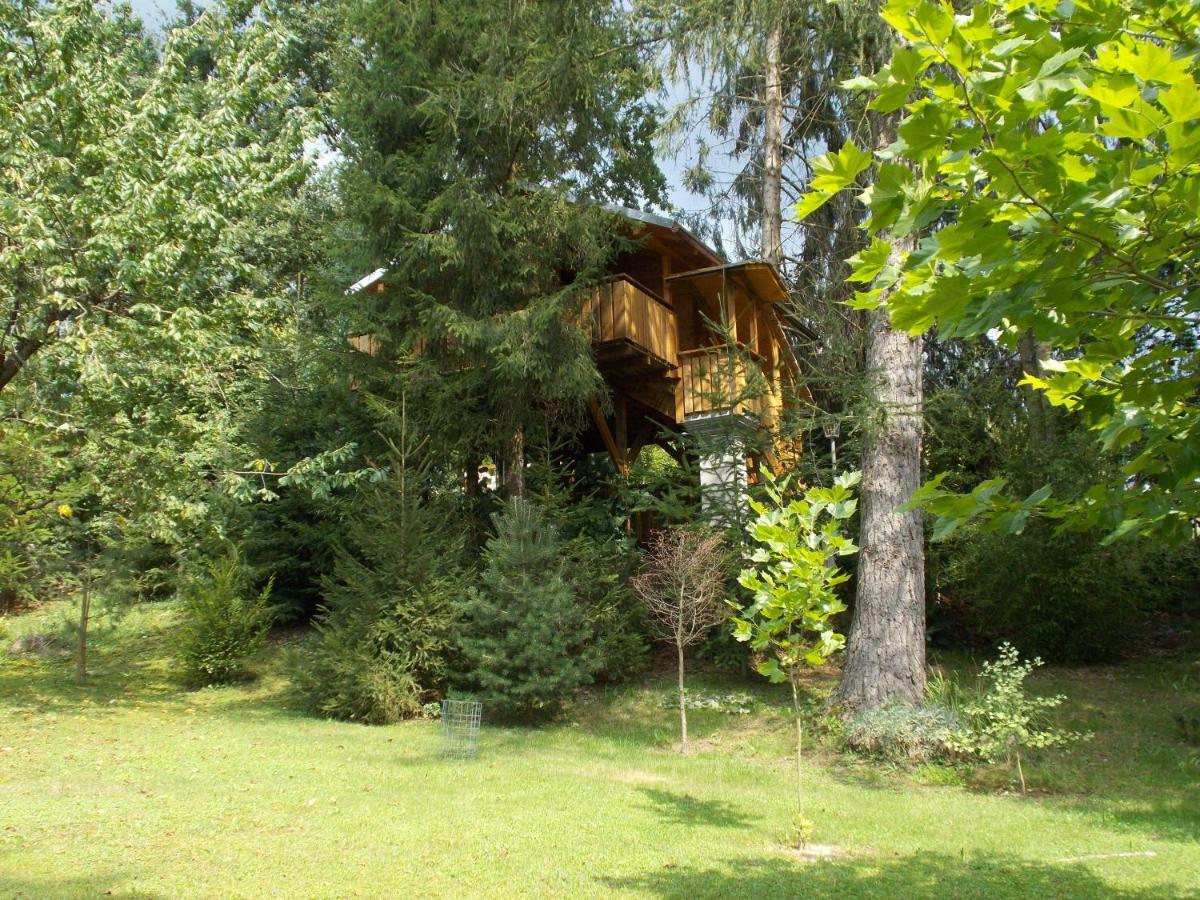 Baumhaus Wolfshoehle Fischach Extérieur photo